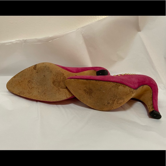 *vintage* Escada Fuschia Pumps with Gold Studs - Picture 9 of 15